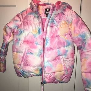 S. Rothschild & Co. Little Girls Tie-Dye Puffer Coat. Size medium (10-12)